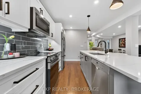 452 Conservatory Drive Kingston ON K7M 9C8