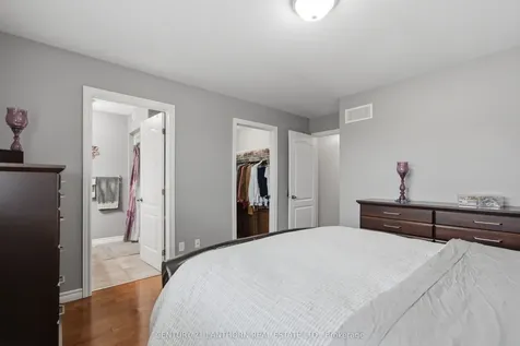 35 Gale Crescent Belleville ON K8N 0M4