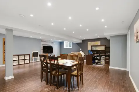 35 Gale Crescent Belleville ON K8N 0M4