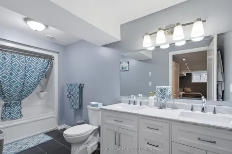 35 Gale Crescent Belleville ON K8N 0M4