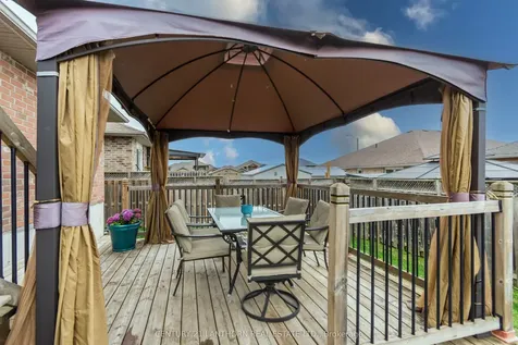 35 Gale Crescent Belleville ON K8N 0M4