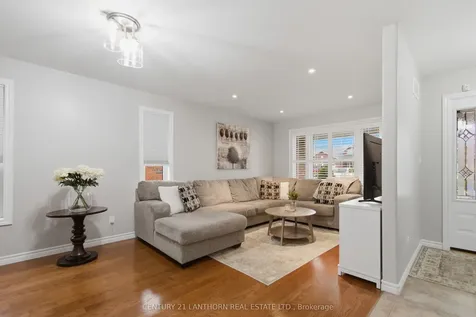35 Gale Crescent Belleville ON K8N 0M4