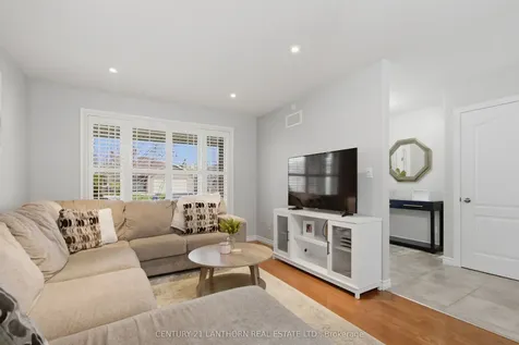 35 Gale Crescent Belleville ON K8N 0M4