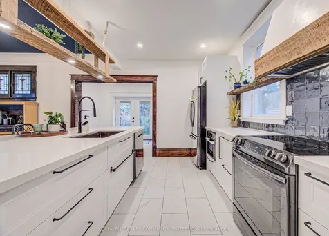 114 Prospect Street S Hamilton ON L8M 2Z2