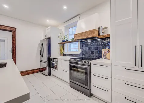 114 Prospect Street S Hamilton ON L8M 2Z2