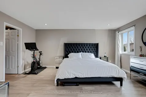 99 Udvari Crescent Kitchener ON N2N 0A2