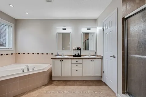 99 Udvari Crescent Kitchener ON N2N 0A2