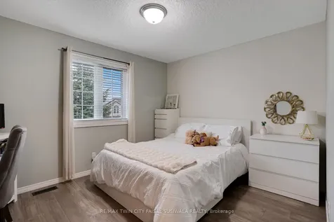 99 Udvari Crescent Kitchener ON N2N 0A2