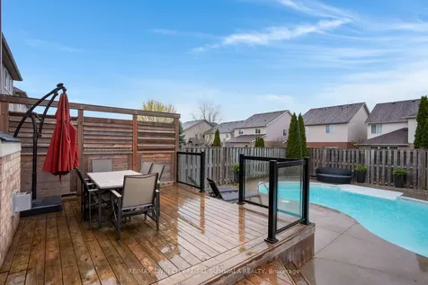 99 Udvari Crescent Kitchener ON N2N 0A2