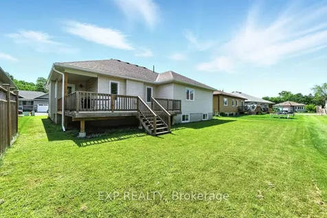 519 Coleraine Drive Renfrew ON K7V 1X3