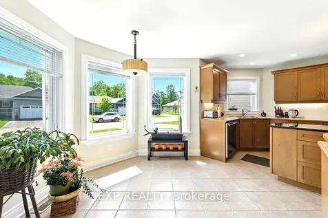 519 Coleraine Drive Renfrew ON K7V 1X3