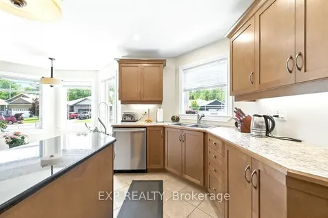 519 Coleraine Drive Renfrew ON K7V 1X3