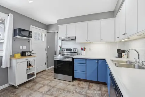 4 Clifton Downs Road Hamilton ON L9C 2P2