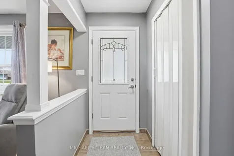 4 Clifton Downs Road Hamilton ON L9C 2P2