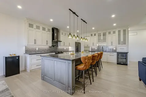 18 Bannister Street Brant ON N0E 1L0