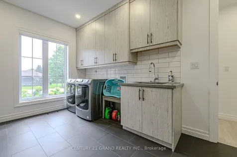 18 Bannister Street Brant ON N0E 1L0