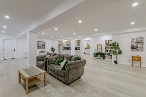 18 Bannister Street Brant ON N0E 1L0