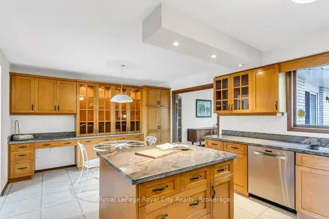 40 Keats Crescent Guelph ON N1G 3B2