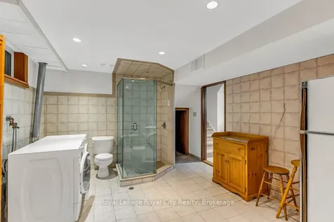 40 Keats Crescent Guelph ON N1G 3B2