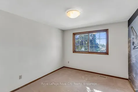 40 Keats Crescent Guelph ON N1G 3B2