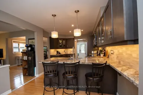 38 Patricia Place Kawartha Lakes ON K0M 1A0