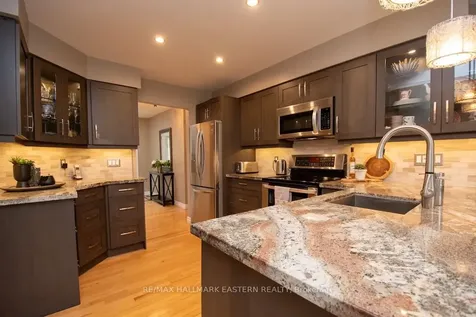 38 Patricia Place Kawartha Lakes ON K0M 1A0
