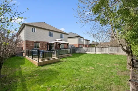 110 Baxter Drive Guelph ON N1L 0C7