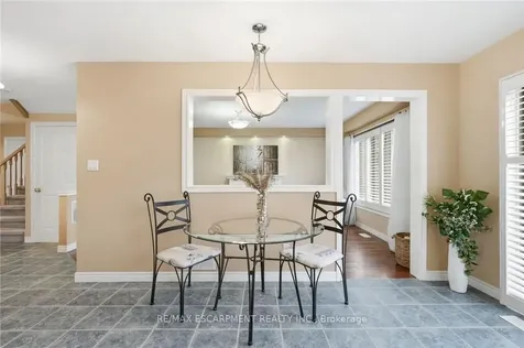 42 Archer Way Hamilton ON L0R 1W0