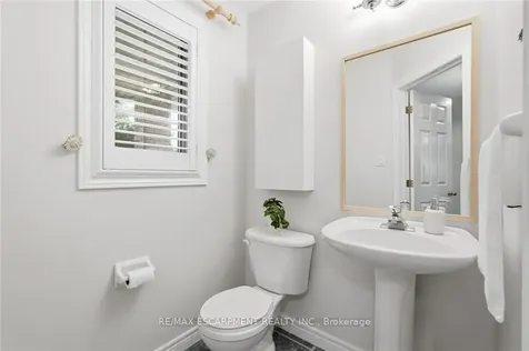 42 Archer Way Hamilton ON L0R 1W0