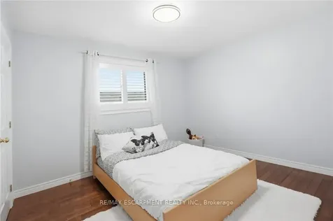 42 Archer Way Hamilton ON L0R 1W0