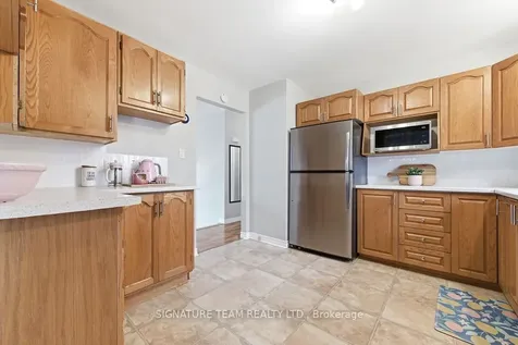 30 Earl Street Petawawa ON K8H 3M4