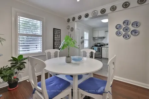 233 Glenholme Avenue Hamilton ON L8K 3L9