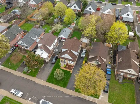 233 Glenholme Avenue Hamilton ON L8K 3L9