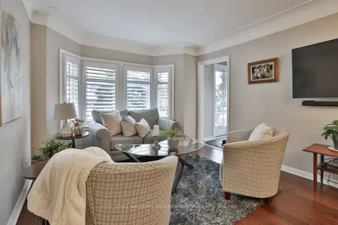 233 Glenholme Avenue Hamilton ON L8K 3L9
