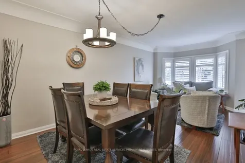 233 Glenholme Avenue Hamilton ON L8K 3L9