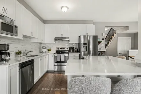530 Cope Drive Kanata ON K2V 0N8