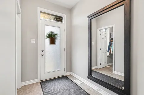 530 Cope Drive Kanata ON K2V 0N8