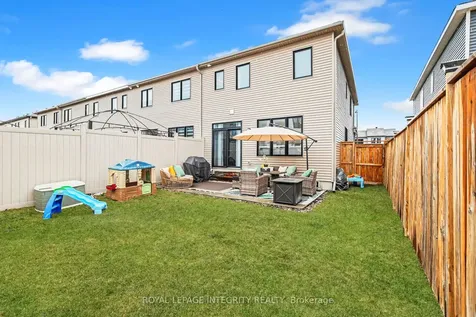 530 Cope Drive Kanata ON K2V 0N8