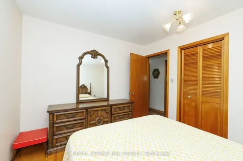 6536 Cropp Street Niagara Falls ON L2E 5J7