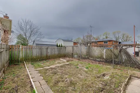 6536 Cropp Street Niagara Falls ON L2E 5J7