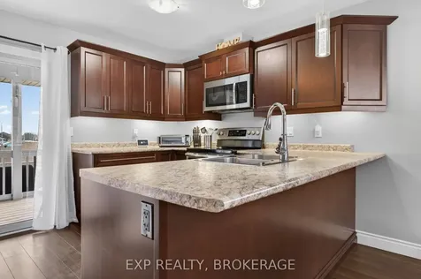 79 Deacon Place Belleville ON K8P 0G4