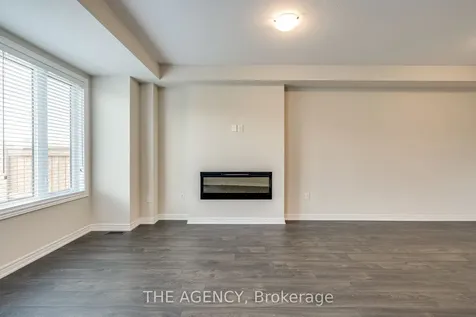 47 Hibiscus Lane Hamilton ON L8K 0A4