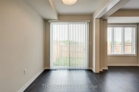 47 Hibiscus Lane Hamilton ON L8K 0A4