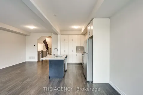 47 Hibiscus Lane Hamilton ON L8K 0A4
