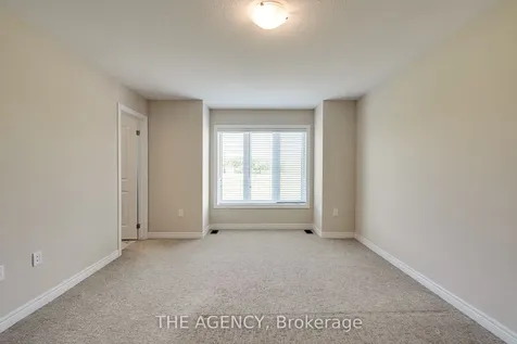47 Hibiscus Lane Hamilton ON L8K 0A4
