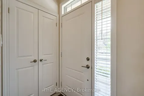 47 Hibiscus Lane Hamilton ON L8K 0A4
