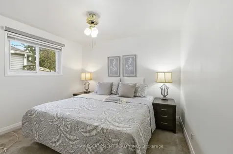 138 Glenholme Avenue Hamilton ON L8K 3L7