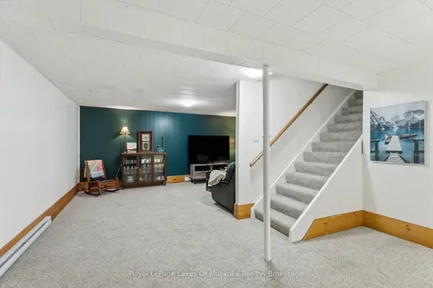 42 Riverside Drive Huntsville ON P1H 1R6