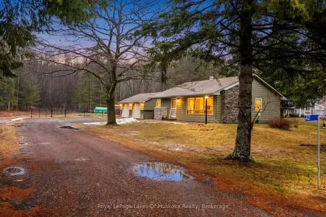 42 Riverside Drive Huntsville ON P1H 1R6