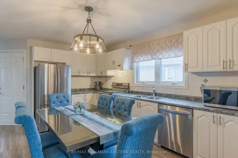 702 Trailview Drive Peterborough ON K9J 8P2